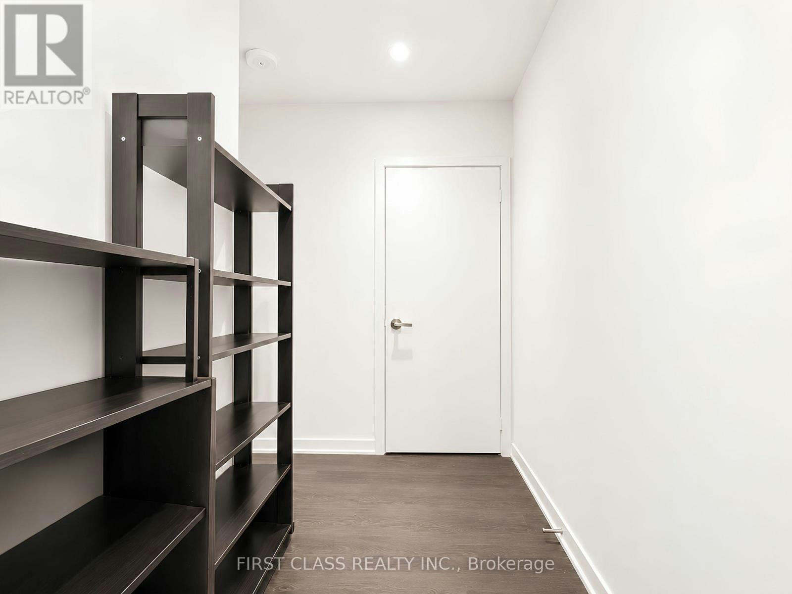 3810-100 Harbour Street, Toronto, ON, M5J 1B7 - 8