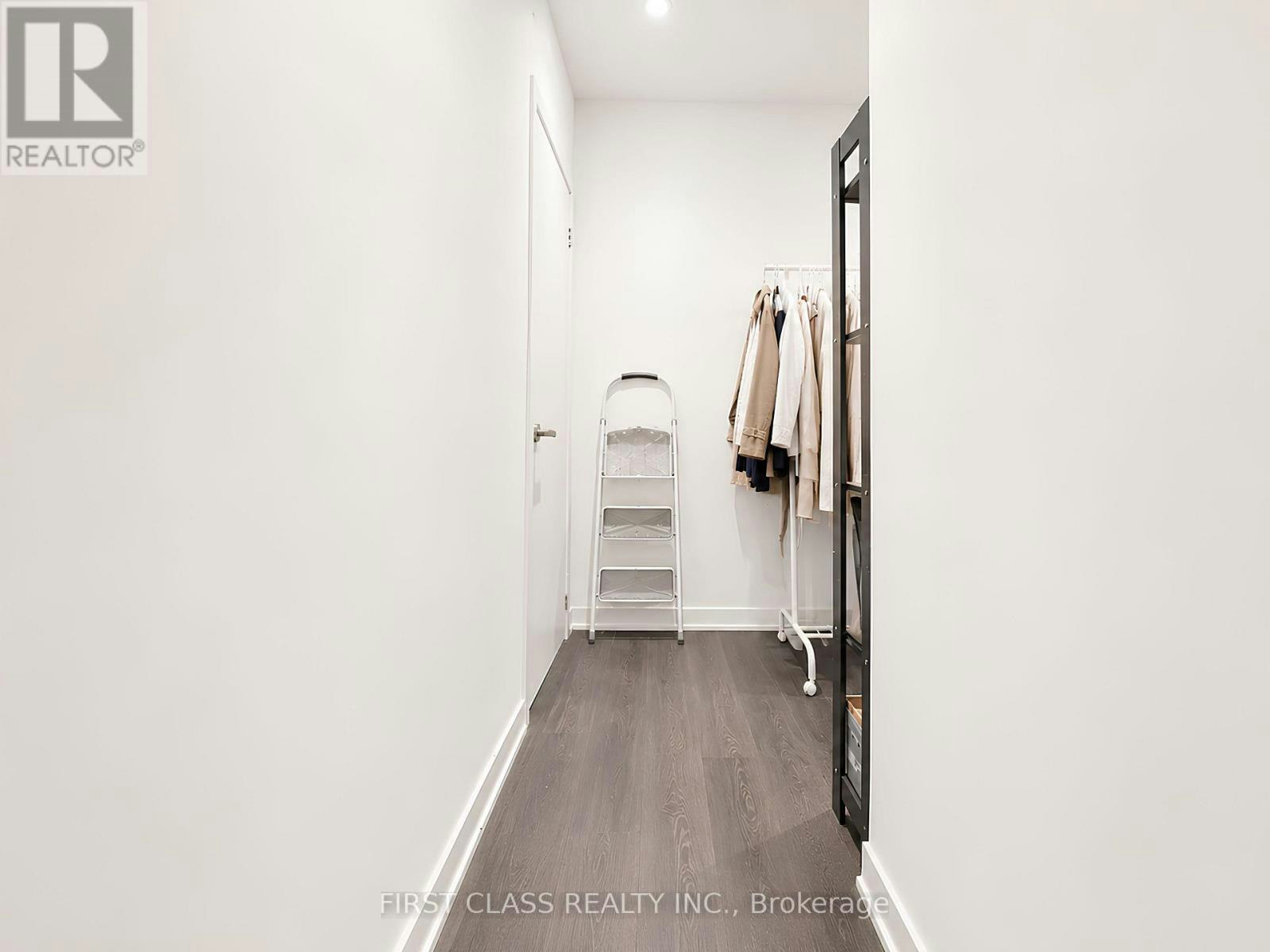 3810-100 Harbour Street, Toronto, ON, M5J 1B7 - 10