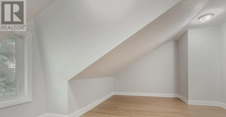 UPPER FLOOR-19 D'arcy Street, Toronto, ON, M5T 1J8 - 17