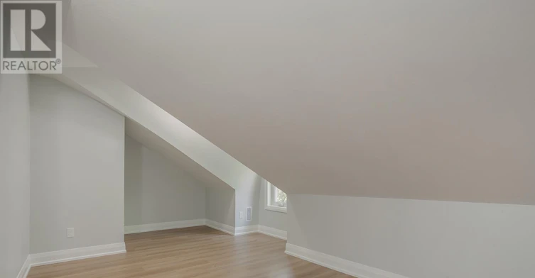 UPPER FLOOR-19 D'arcy Street, Toronto, ON, M5T 1J8 - 16