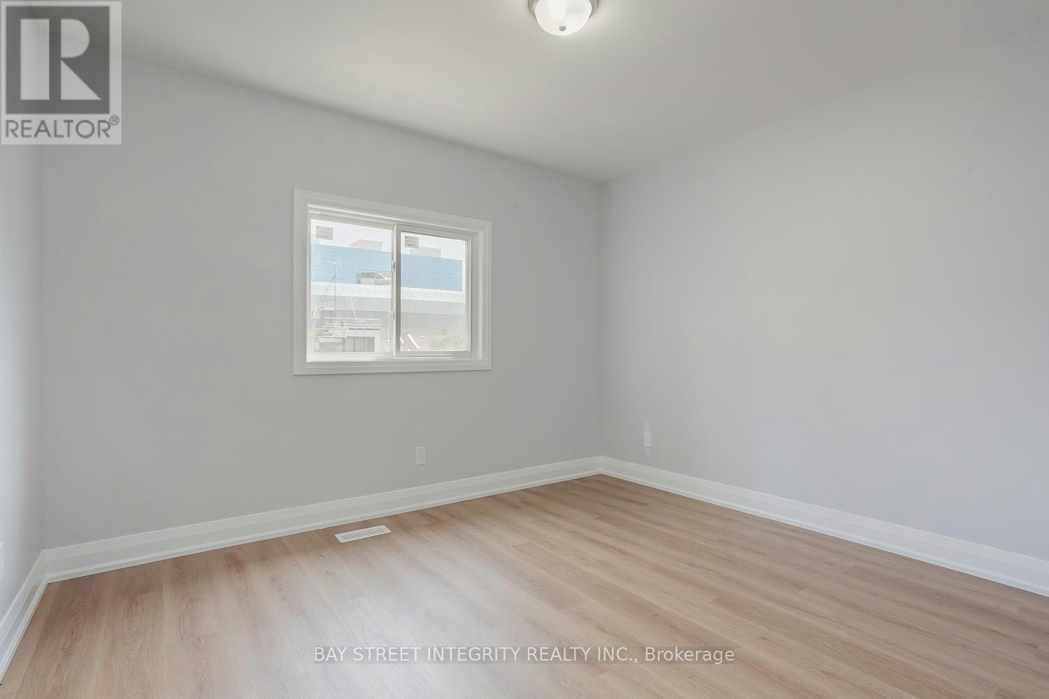 UPPER FLOOR-19 D'arcy Street, Toronto, ON, M5T 1J8 - 8