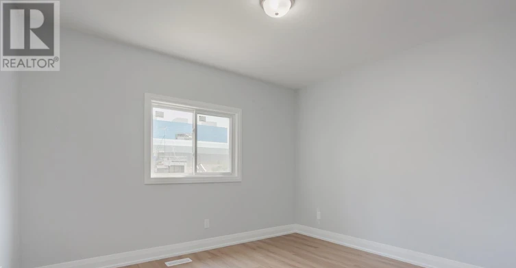UPPER FLOOR-19 D'arcy Street, Toronto, ON, M5T 1J8 - 8
