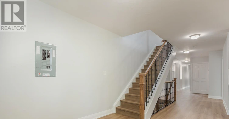 UPPER FLOOR-19 D'arcy Street, Toronto, ON, M5T 1J8 - 5