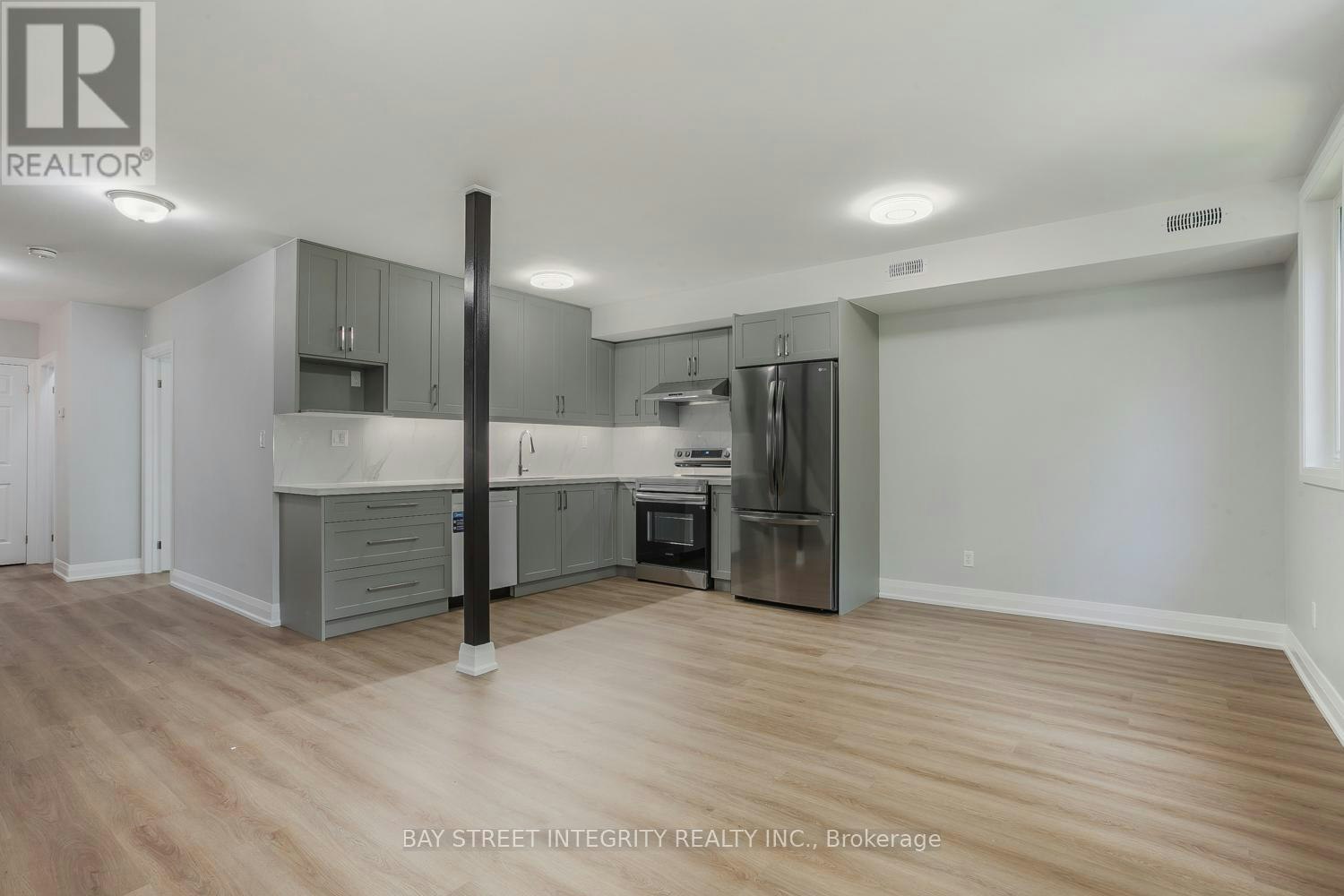 UPPER FLOOR-19 D'arcy Street, Toronto, ON, M5T 1J8 - 3
