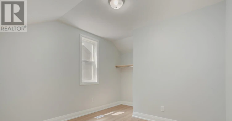 UPPER FLOOR-19 D'arcy Street, Toronto, ON, M5T 1J8 - 18