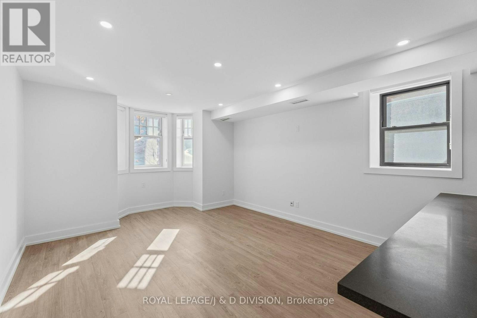 2-314 Lonsdale Road, Toronto, ON, M4V 1X4 - 7