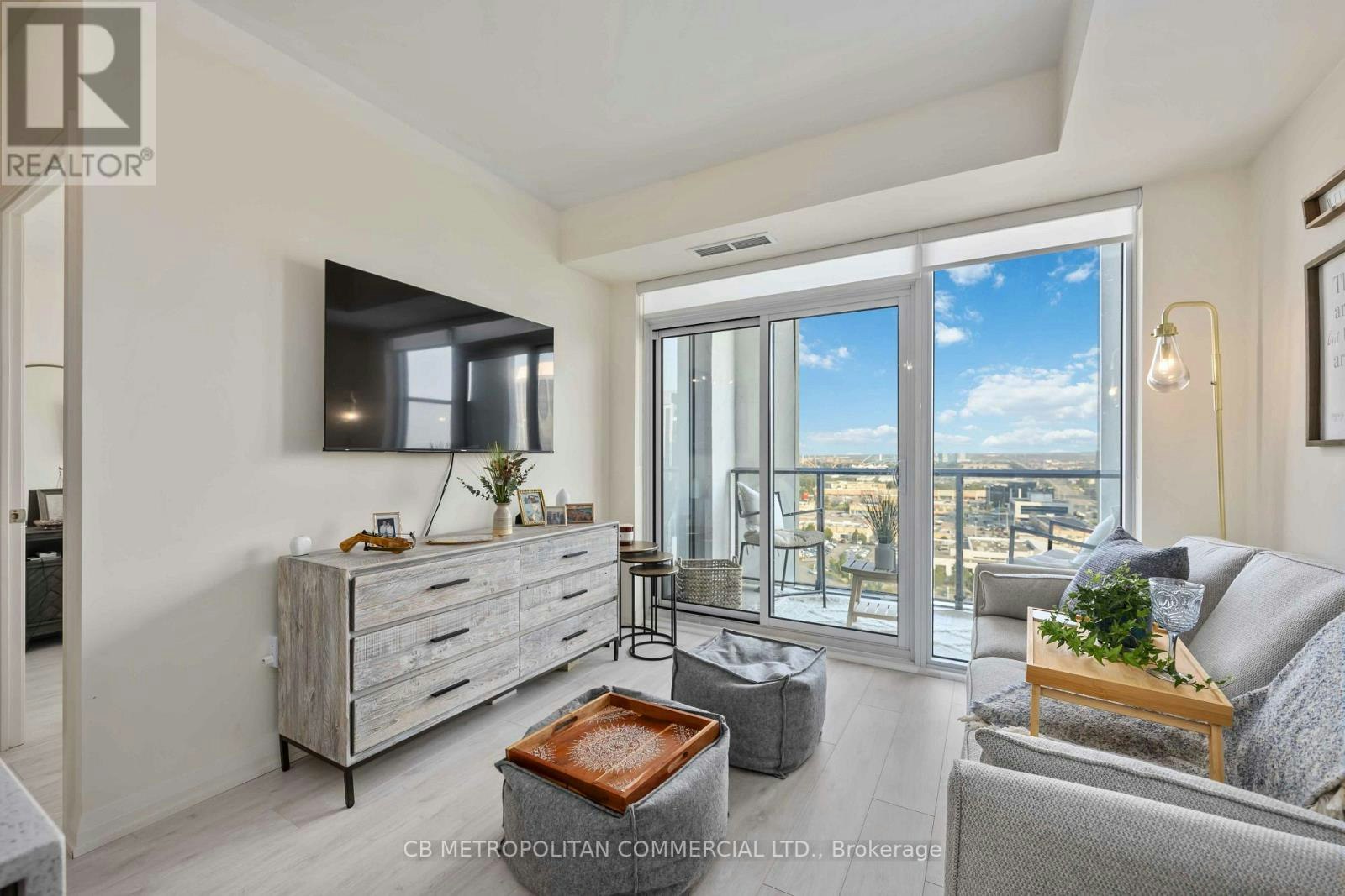 9000 Jane Street, Vaughan, ON, L4K 0M6 - 9