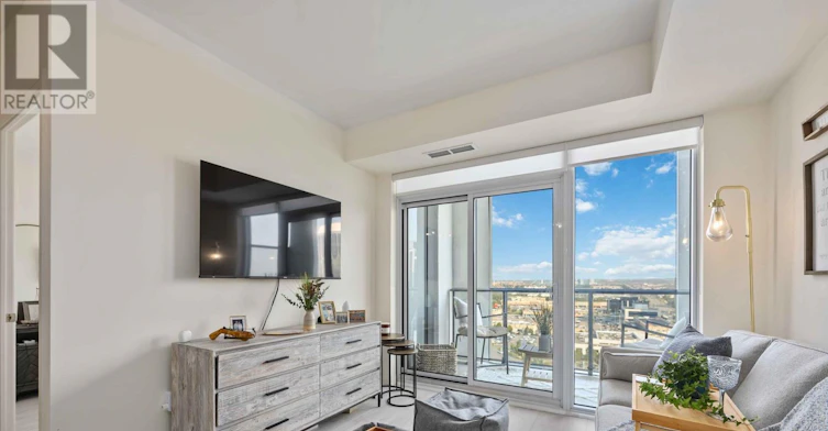9000 Jane Street, Vaughan, ON, L4K 0M6 - 9