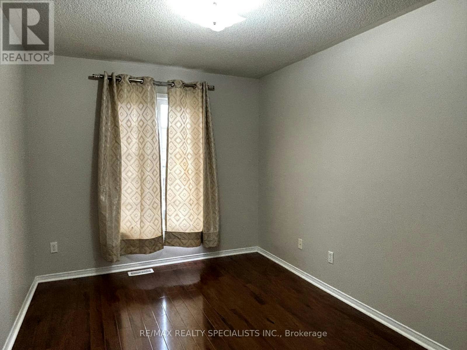47 Hollingsworth Circle, Brampton, ON, L7A 0J4 - 10