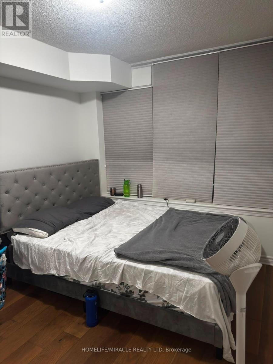 912-4080 Living Arts Drive, Mississauga, ON, L5B 4N3 - 9