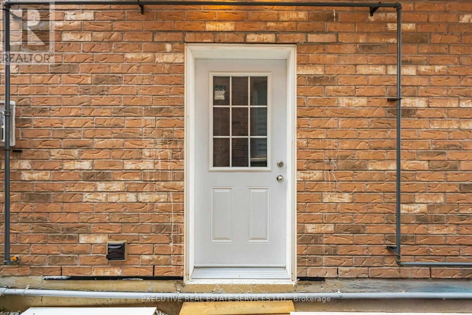 61 Truro Circle N, Brampton, ON, L7A 4E6 - 8