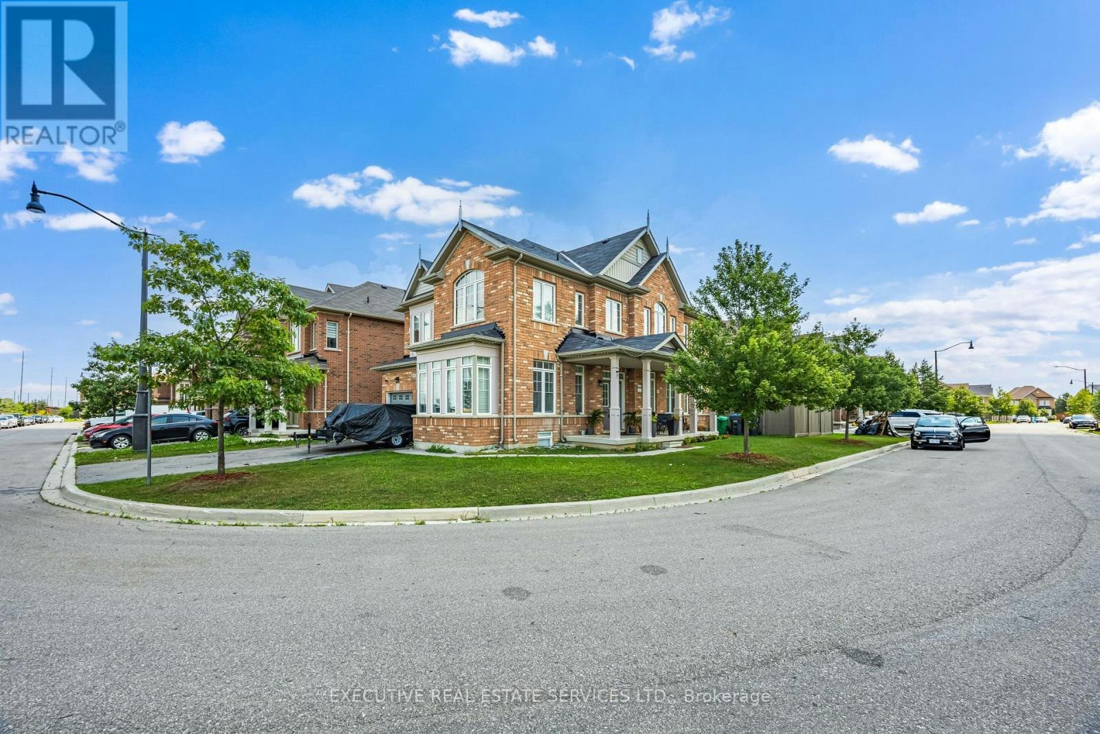 61 Truro Circle N, Brampton, ON, L7A 4E6 - 3
