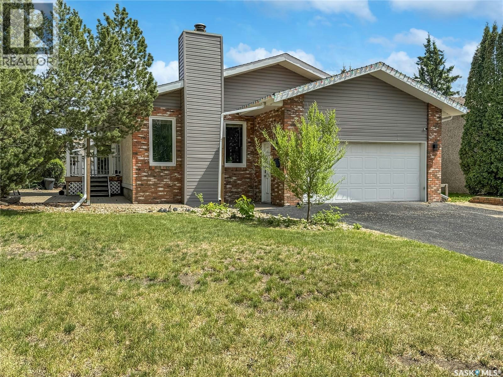 10818 Meighen Crescent, North Battleford, SK, S9A 3L3
