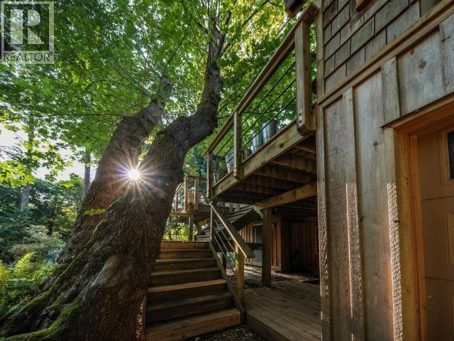 1586/1592 Vancouver Boulevard - 4