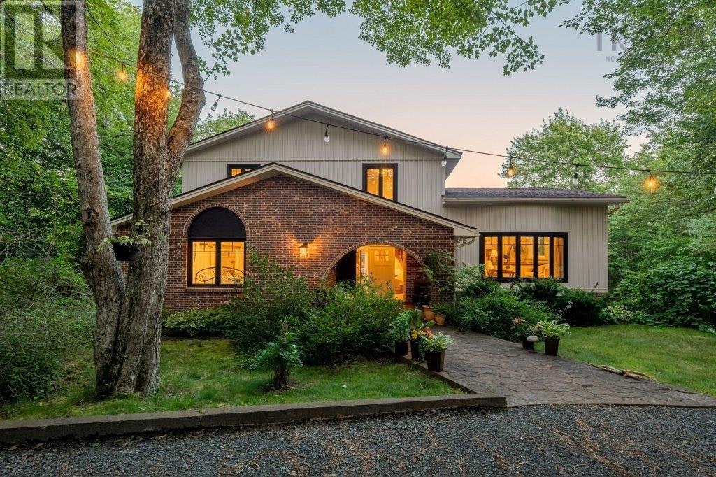 32 Halfway Lake Drive, Hammonds Plains, NS, B4B 1N4