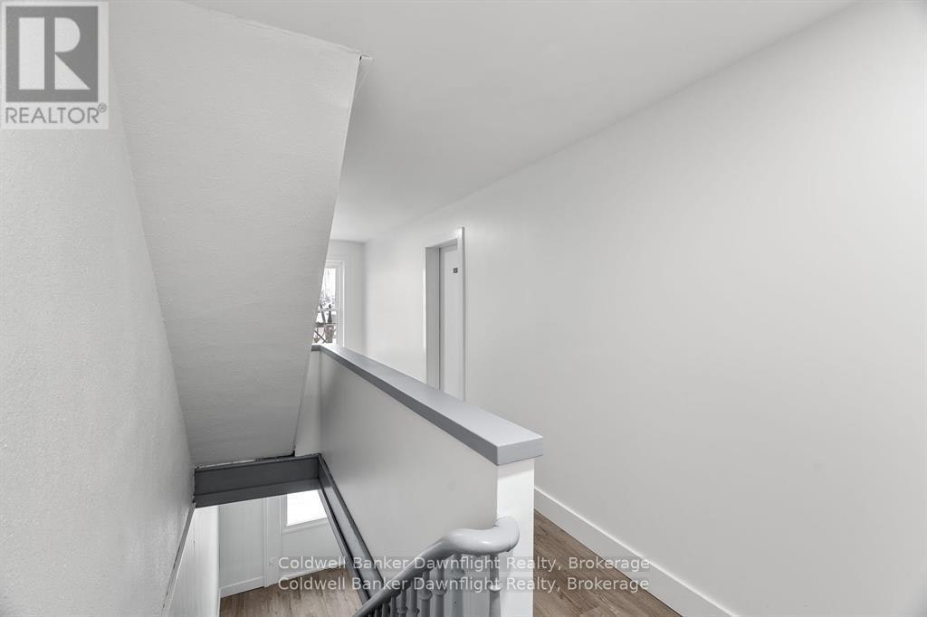 301-441 Main Street, Exeter, ON, N0M 1S2 - 3