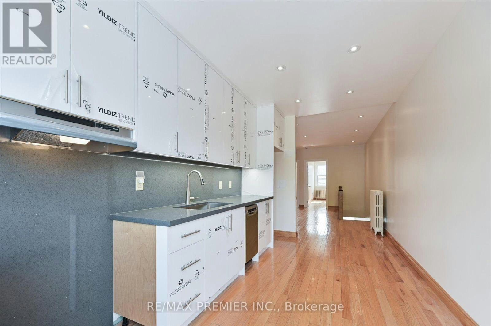 1575 Bayview Avenue, Toronto, ON, M4G 3B5 - 6
