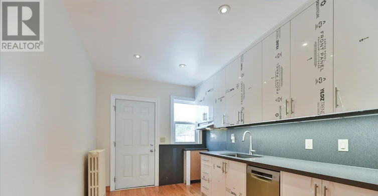 1575 Bayview Avenue, Toronto, ON, M4G 3B5 - 5