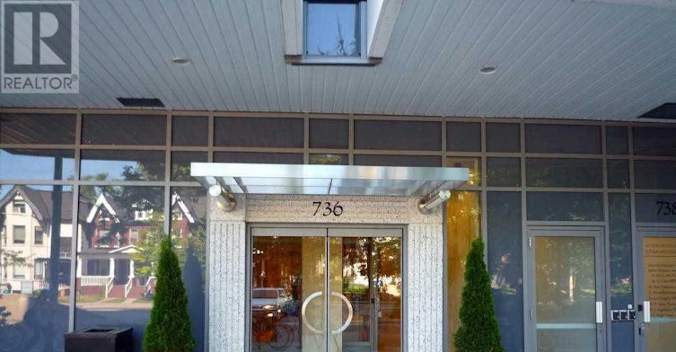 911-736 Spadina Avenue, Toronto, ON, M5S 2J6 - 2