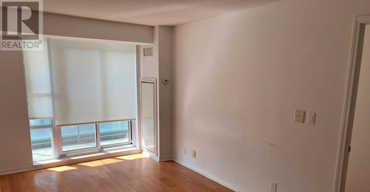 911-736 Spadina Avenue, Toronto, ON, M5S 2J6 - 9
