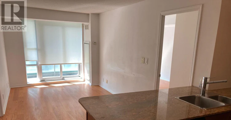 911-736 Spadina Avenue, Toronto, ON, M5S 2J6 - 7