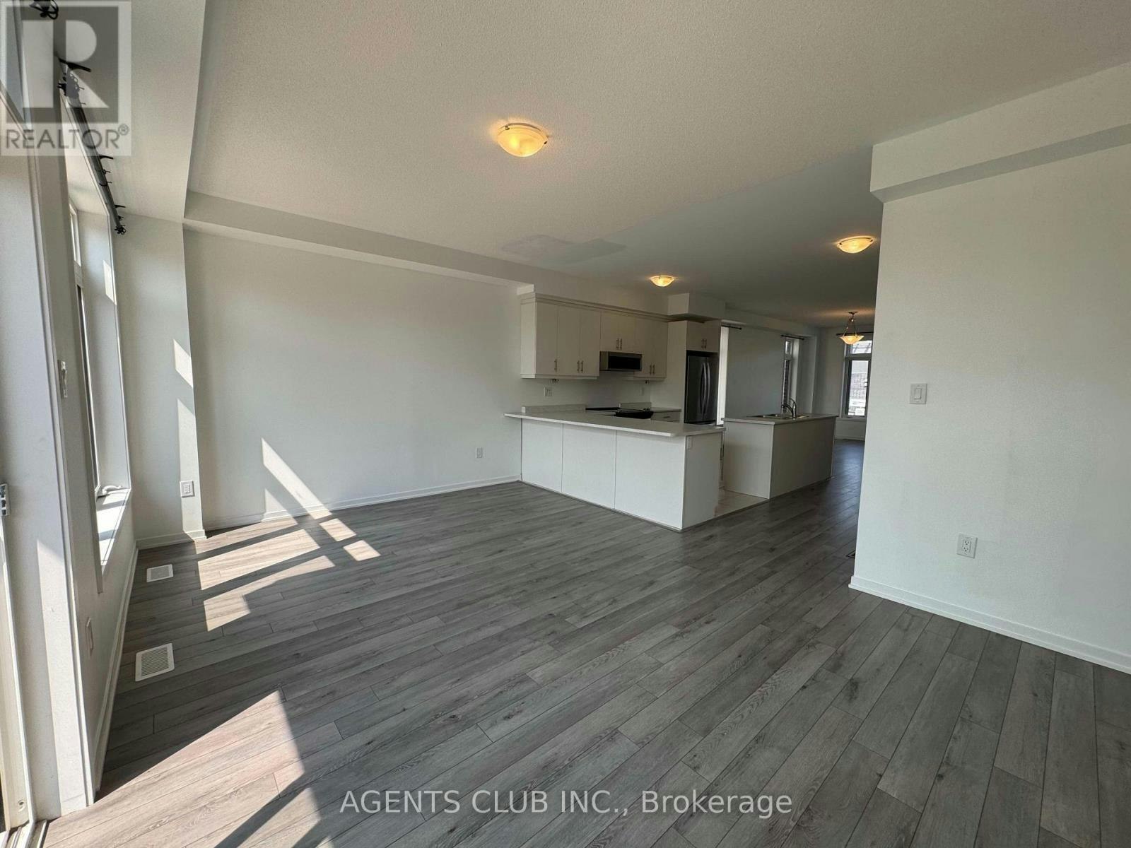 1982 Wilson Road N, Oshawa, ON, L1K 3G4 - 4