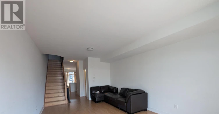 1553 Midland Avenue, Toronto, ON, M1P 0G3 - 13