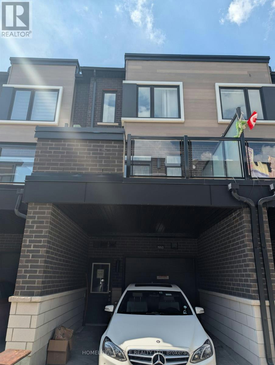 1553 Midland Avenue, Toronto, ON, M1P 0G3 - 29