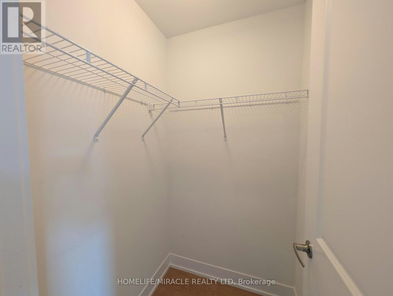 1553 Midland Avenue, Toronto, ON, M1P 0G3 - 22