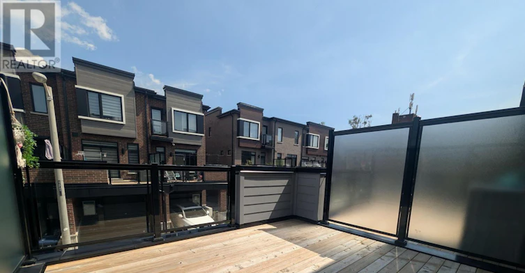 1553 Midland Avenue, Toronto, ON, M1P 0G3 - 8