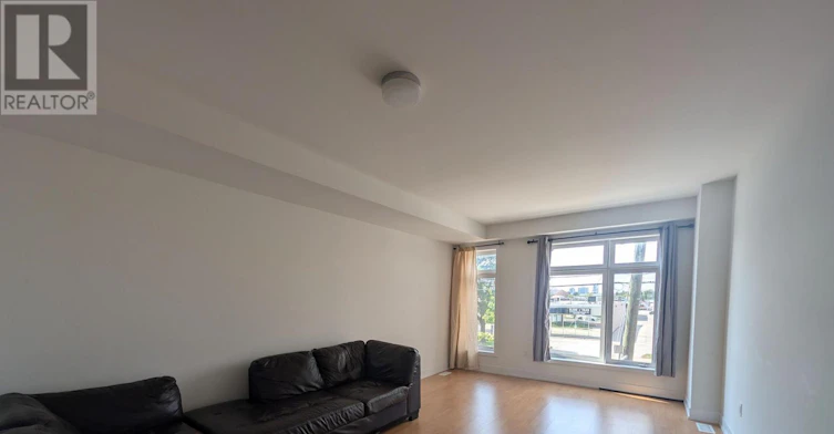 1553 Midland Avenue, Toronto, ON, M1P 0G3 - 12