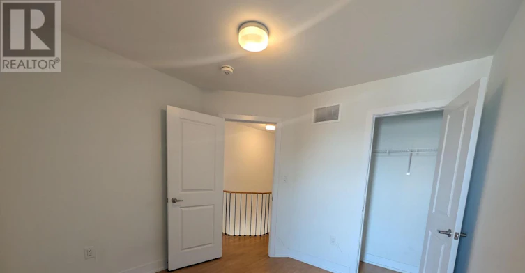 1553 Midland Avenue, Toronto, ON, M1P 0G3 - 19
