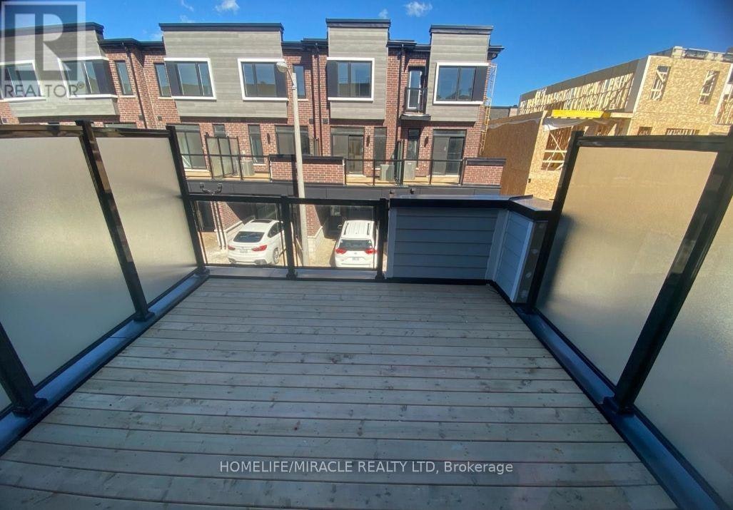 1553 Midland Avenue, Toronto, ON, M1P 0G3 - 3