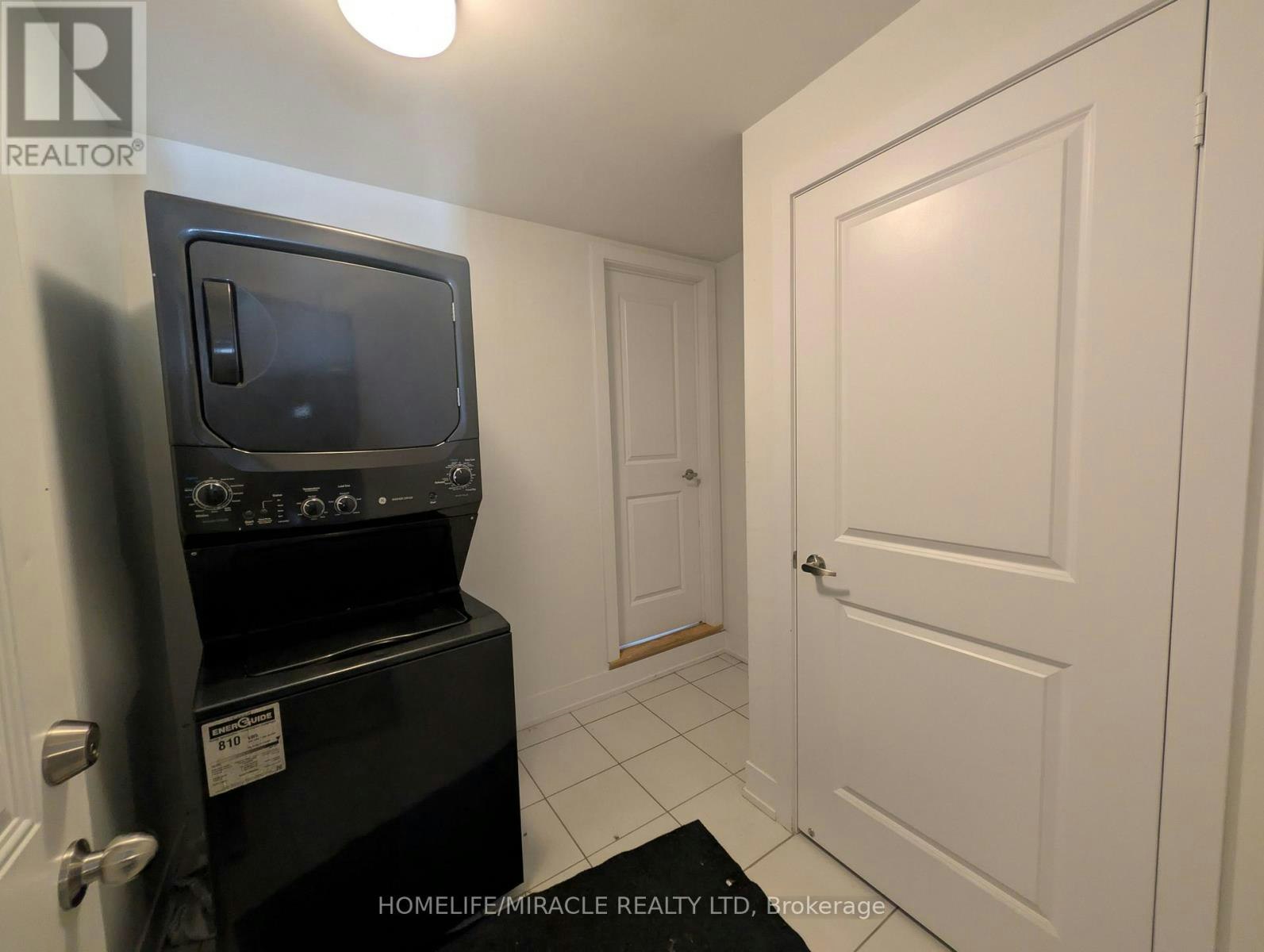 1553 Midland Avenue, Toronto, ON, M1P 0G3 - 26