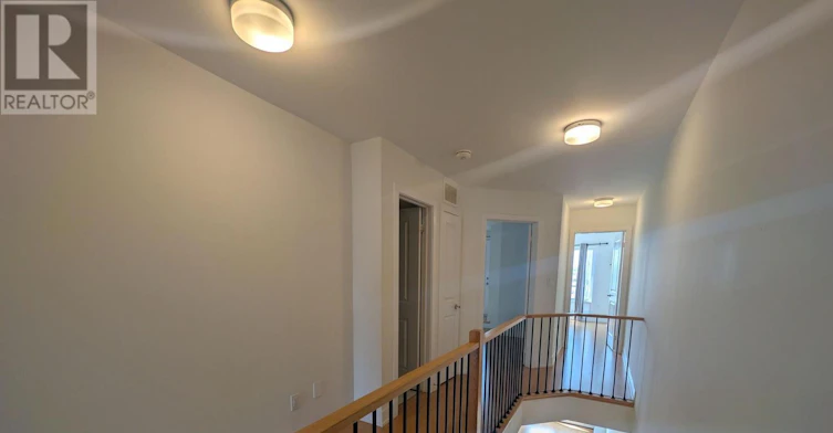 1553 Midland Avenue, Toronto, ON, M1P 0G3 - 14