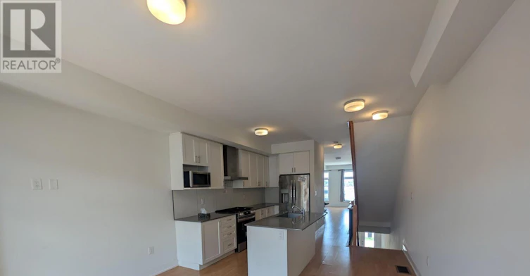 1553 Midland Avenue, Toronto, ON, M1P 0G3 - 10