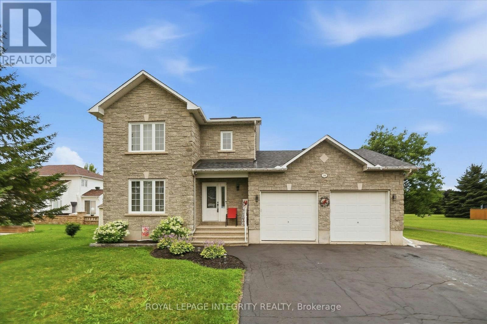 36 Frontenac Boulevard, Russell, ON, K0A 1W0