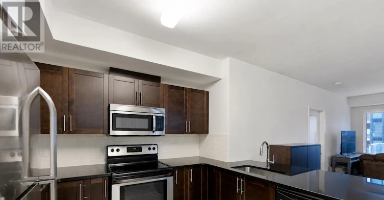 1002-242 Rideau Street, Ottawa, ON, K1N 0B7 - 7