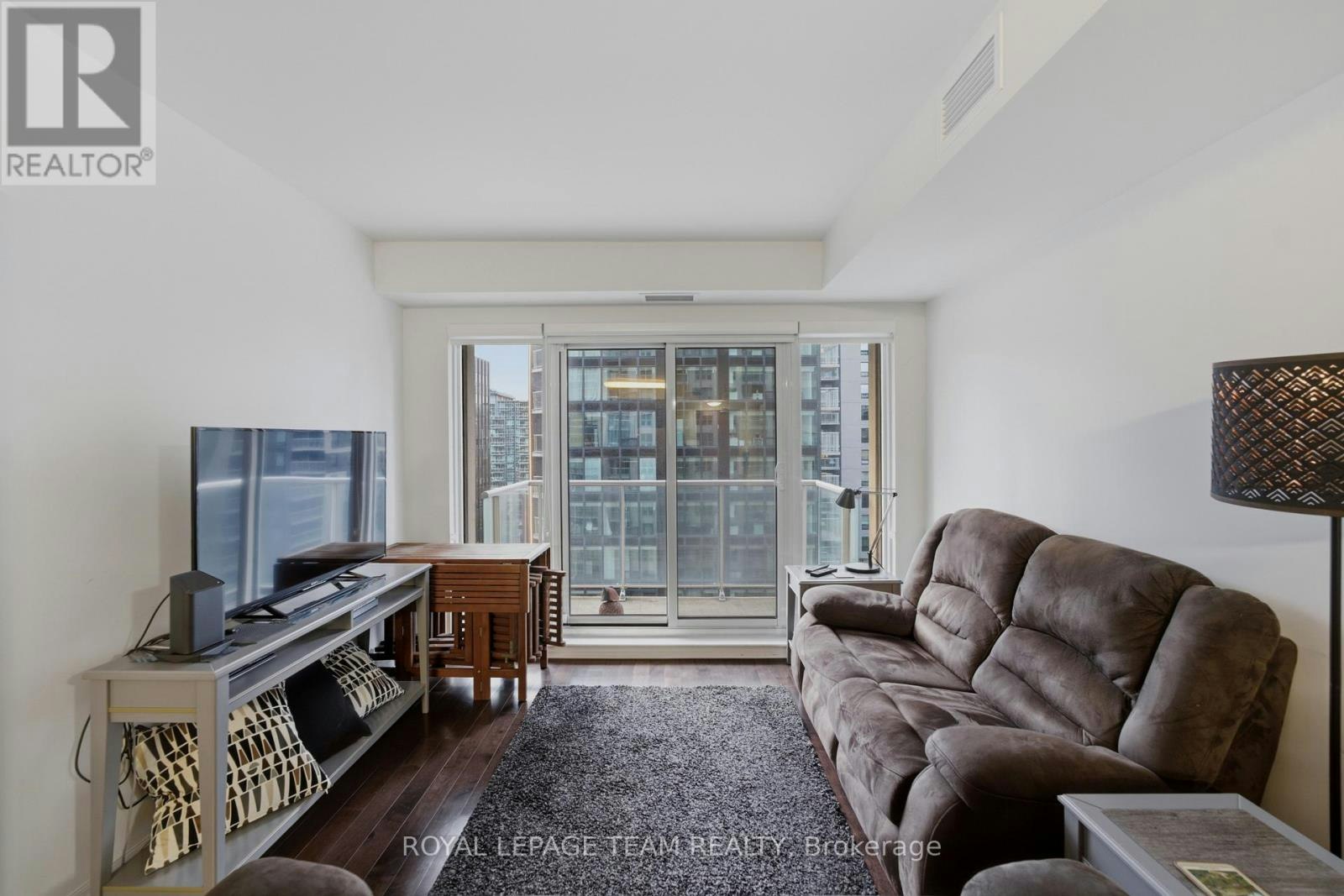 1002-242 Rideau Street, Ottawa, ON, K1N 0B7 - 15