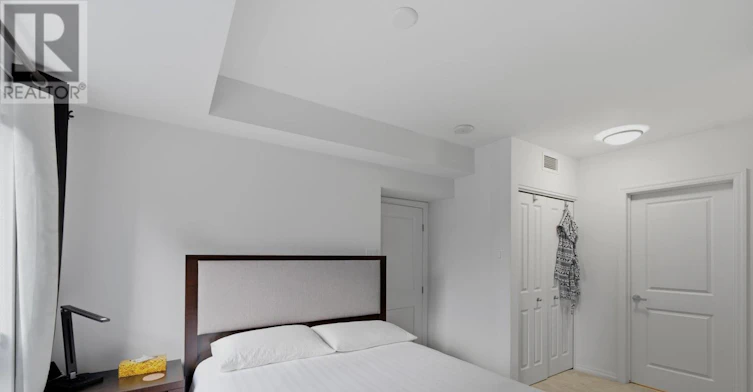 1002-242 Rideau Street, Ottawa, ON, K1N 0B7 - 23