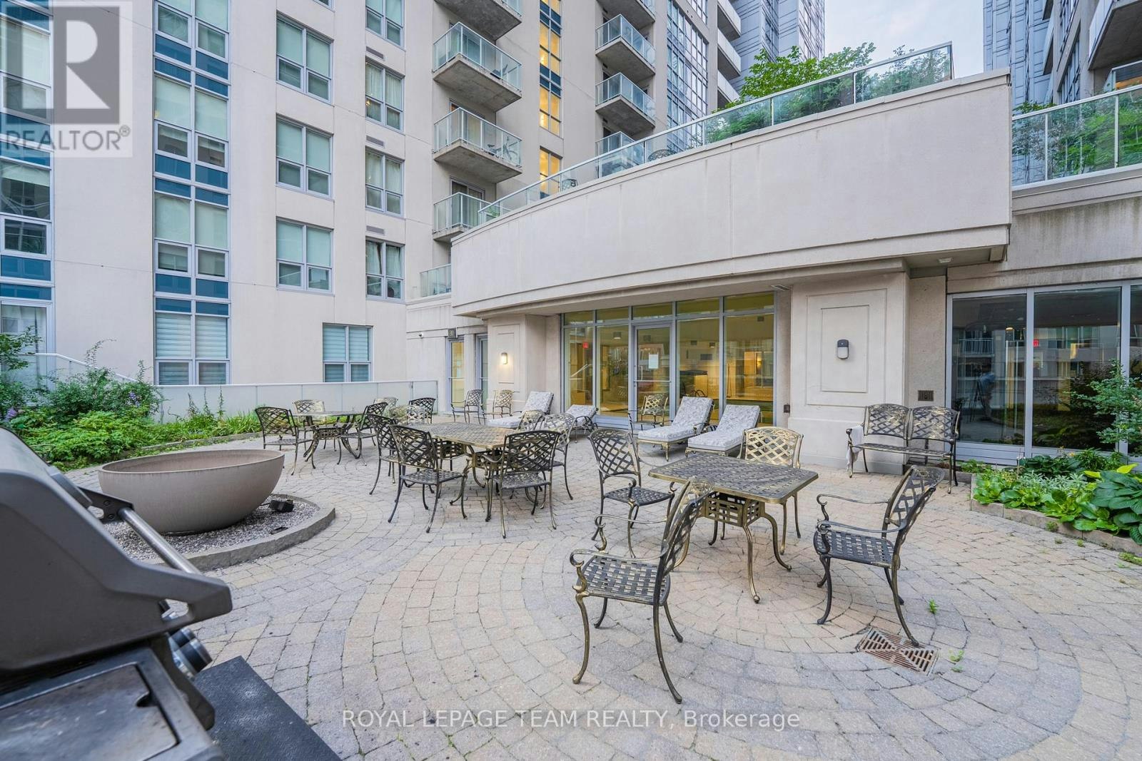 1002-242 Rideau Street, Ottawa, ON, K1N 0B7 - 28