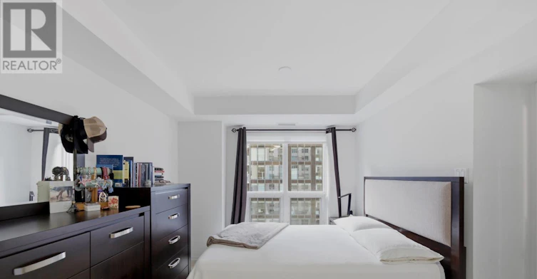 1002-242 Rideau Street, Ottawa, ON, K1N 0B7 - 24