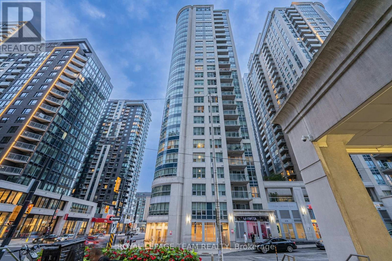 1002-242 Rideau Street, Ottawa, ON, K1N 0B7 - 26