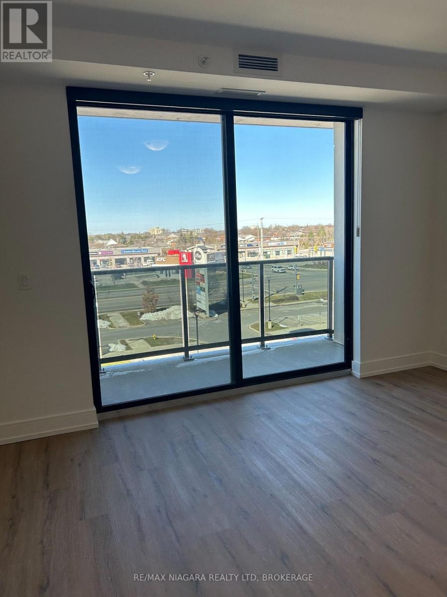 404-300 Fourth Avenue, St. Catharines, ON, L2R 6P9 - 8