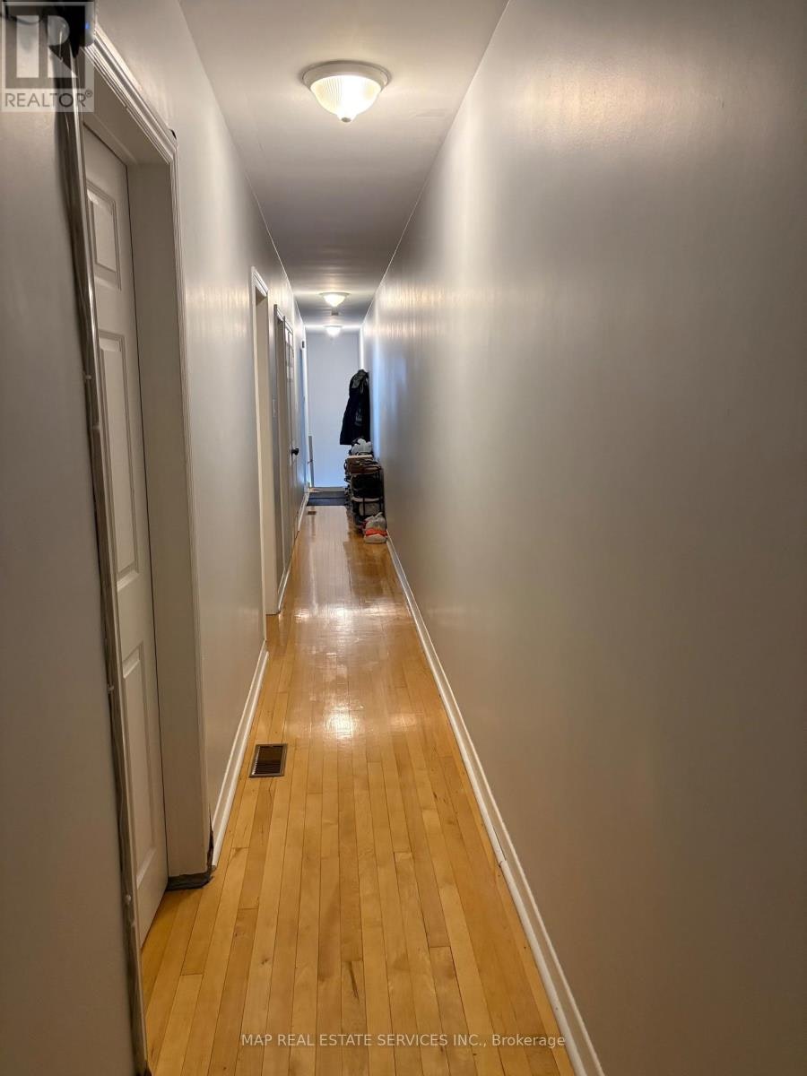 844 Browns Line, Toronto, ON, M8W 3W2 - 8