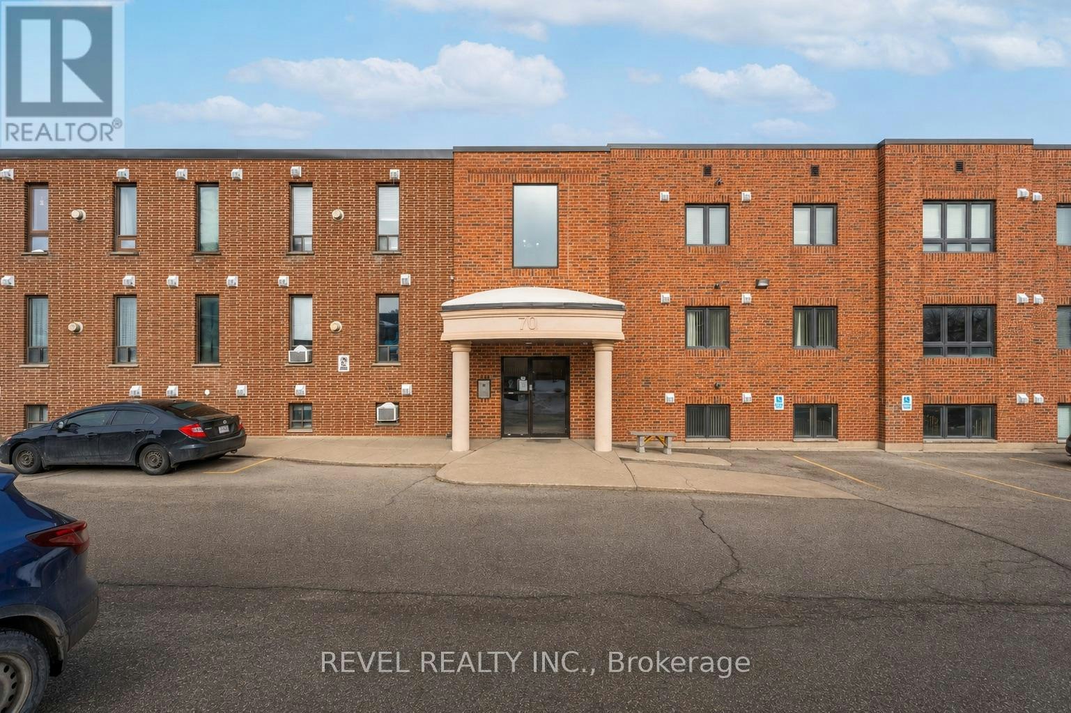102-70 First Street, Orangeville, ON, L9W 2E5