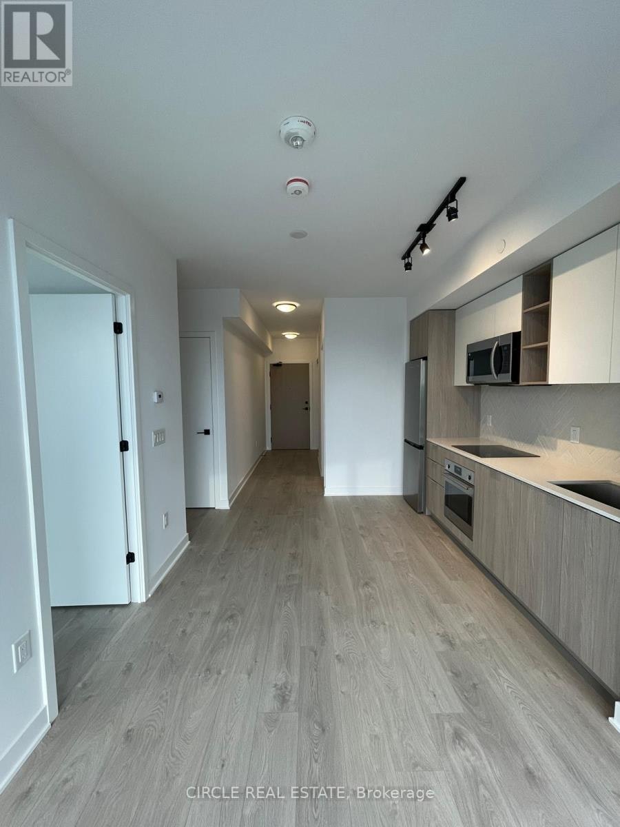 2202-36 Zorra Street, Toronto, ON, M8Z 0G5 - 4