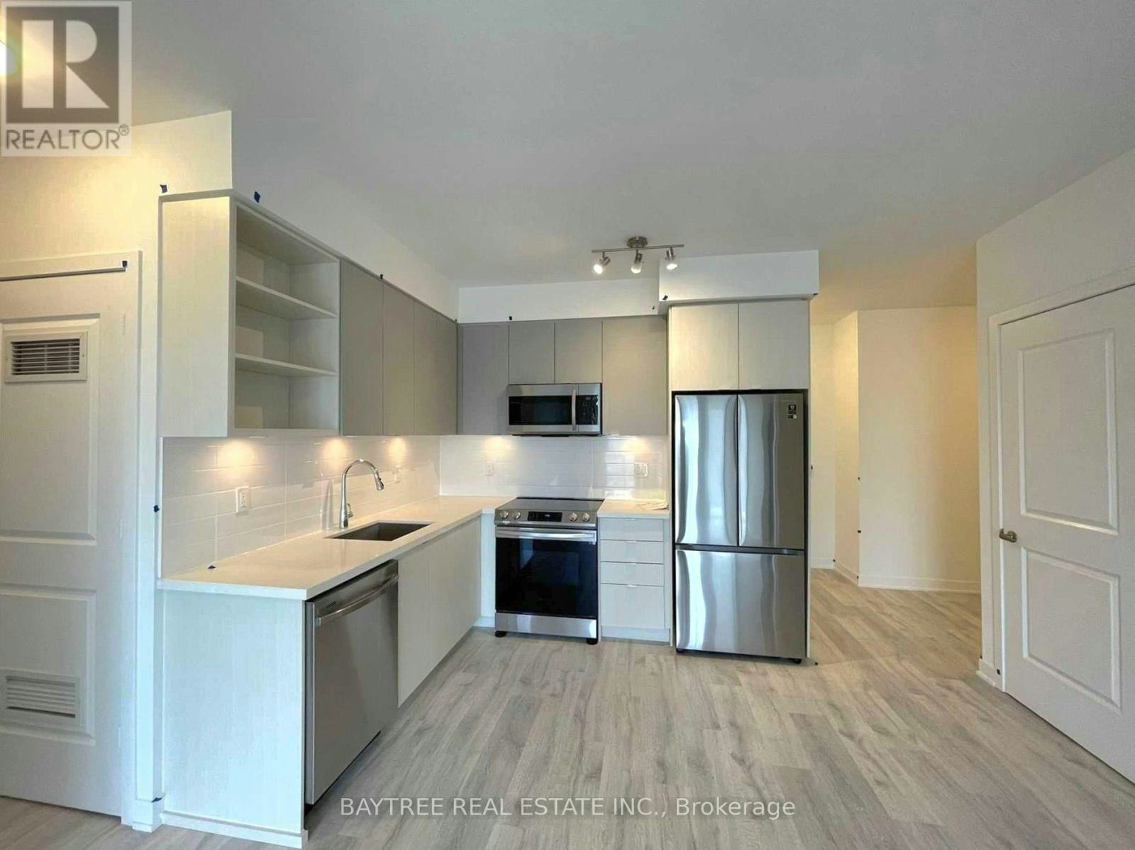 411-4655 Metcalfe Avenue, Mississauga, ON, L5M 0Z7