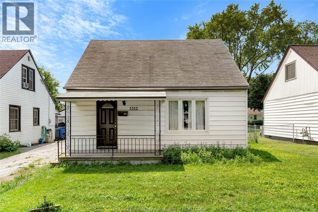 1315 Partington Avenue, Windsor, ON, N9B 2P5