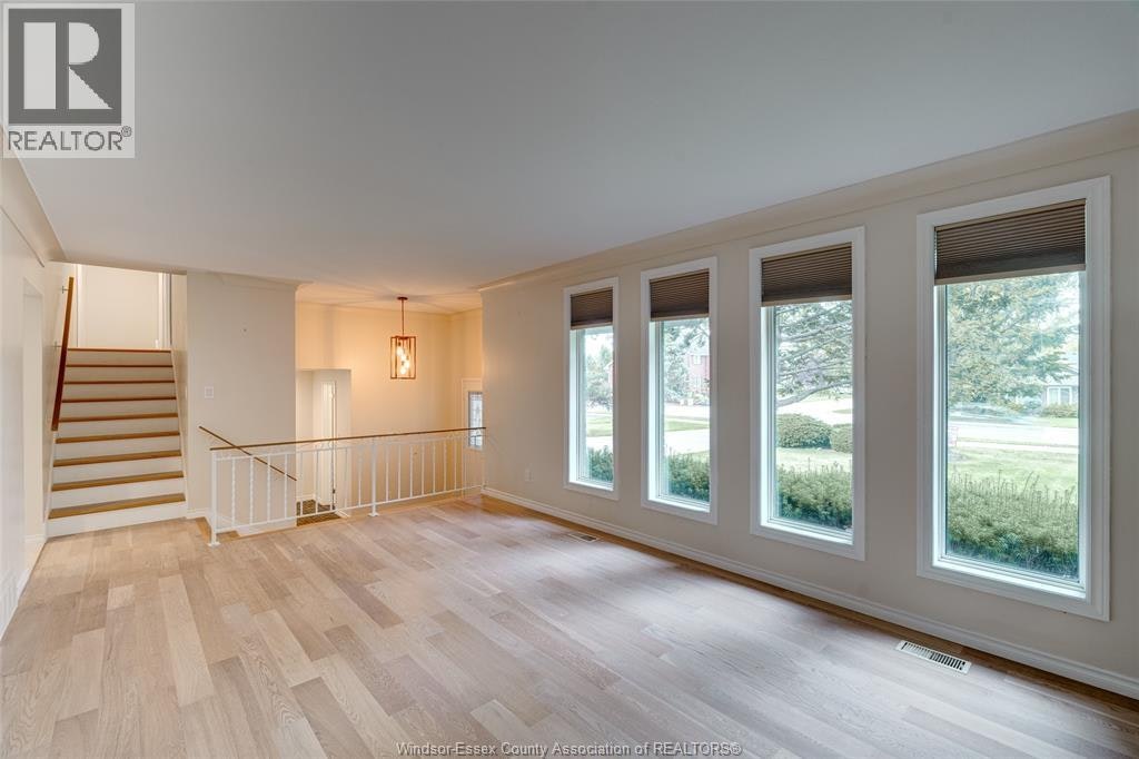 398 Brighton Road, Tecumseh, ON, N8N 2L4 - 10